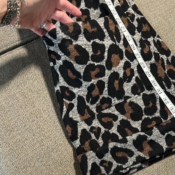Cherish Leopard Long Cardigan Size L - Picture 8 of 8